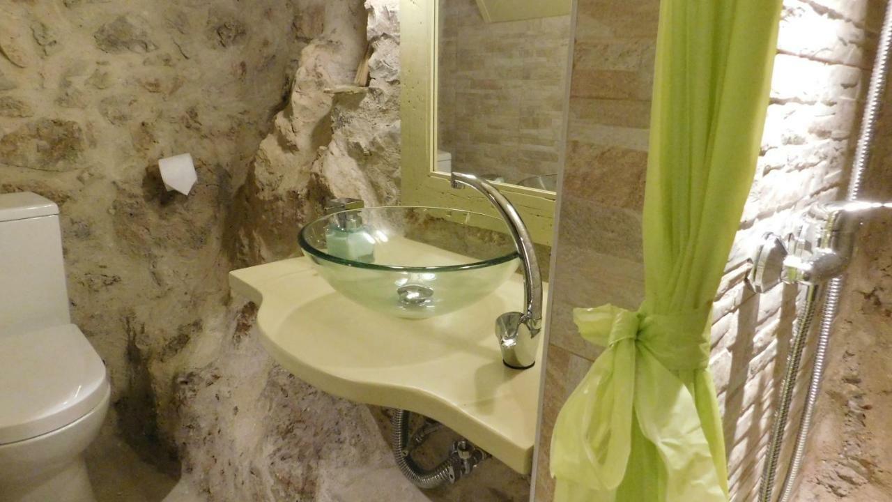 Agoriani Art Suite - 4 Seasons' Natural Living Liléa Kültér fotó